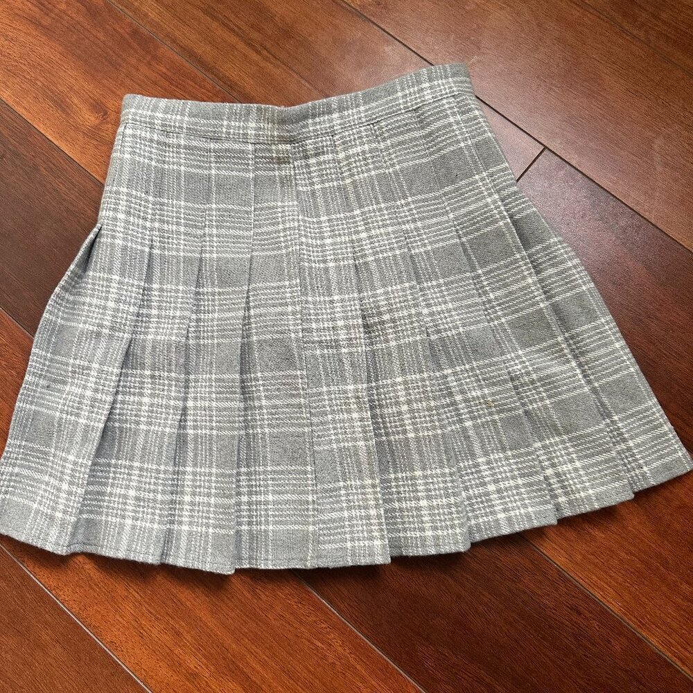 Hoerev pleaded white and gray plaid skort XS preppy academia college tenniscore